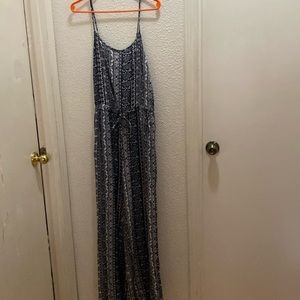Shosho wide leg jumpsuit size M